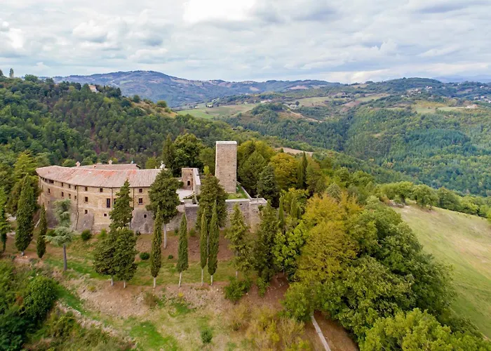 Castello Di Petroia
